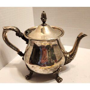Vtg Bristol by Poole Ornate Silver Plated Teapot W/Hinged Lid Footed #110 READ